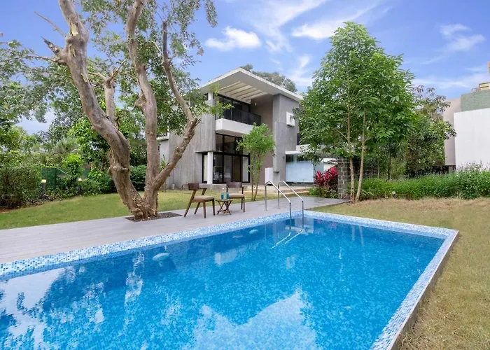 Villa Foresta By Stayvista With Modern Decor, Swimming Pool & Expansive Lawn For A Perfect Escape Lonavala