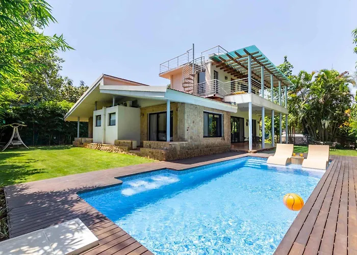 Stayvista'S Villa Verona - Enjoy A Heated Pool And Snooker Table For An Unforgettable Stay Lonavala